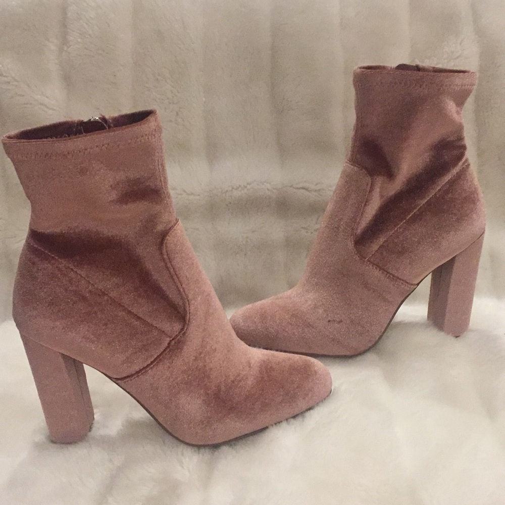 Steve Madden Blush Ankle Boots